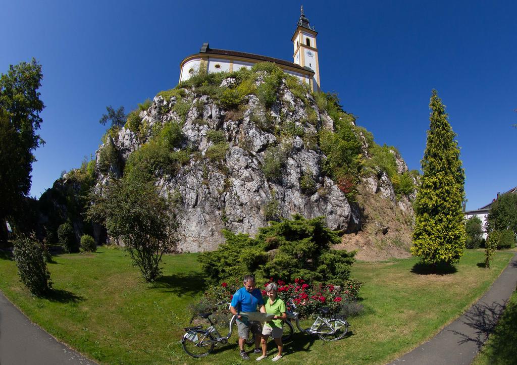 Zum Schwarzen Baeren Otel Vohenstrauss Dış mekan fotoğraf